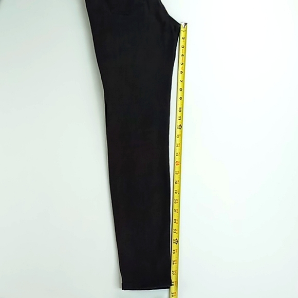 A/X Armani Exchange Women's Super Skinny 26 Black Distressed Jeans - Picture 9 of 13